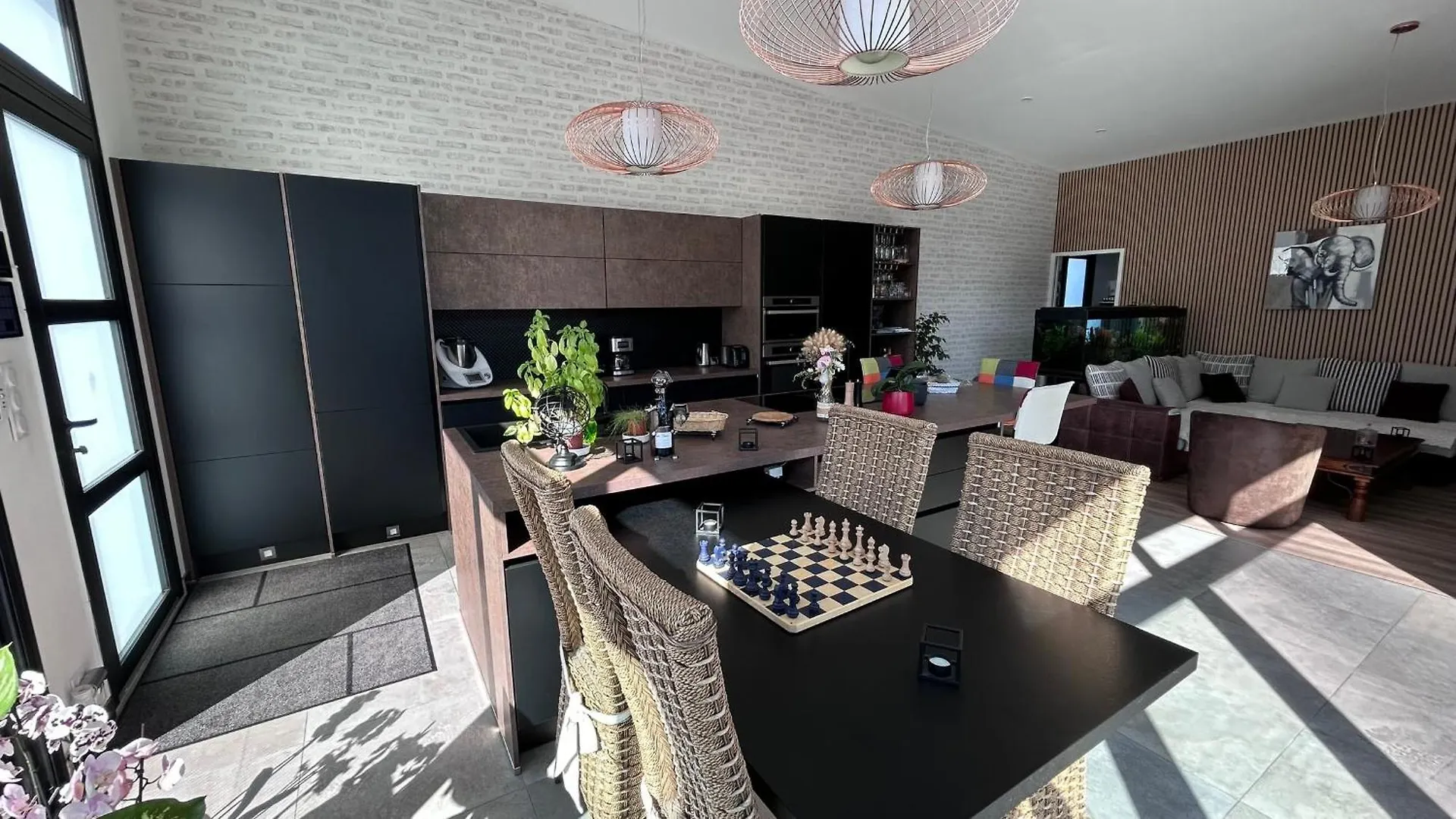 Maison De 102M² Sur Terrain Clos Terrasse Jacuzzi Le Tour-du-Parc